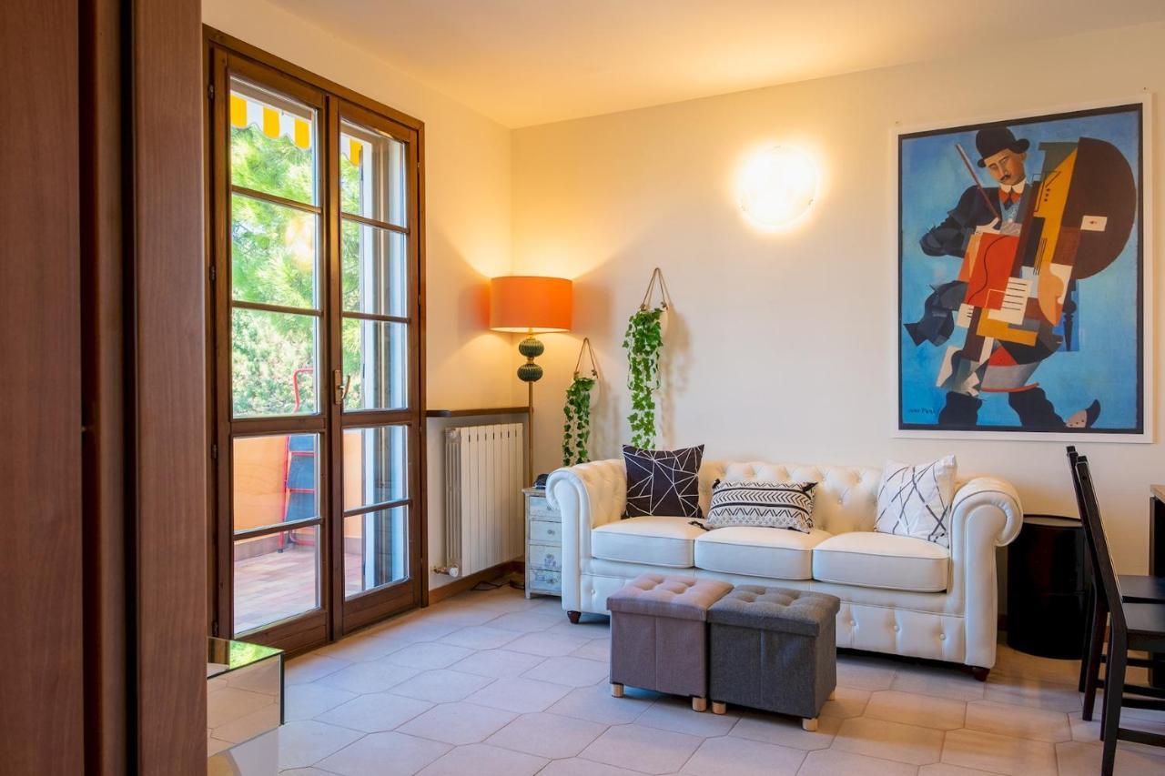 La Casa Sul Porto - Italian Homing Apartamento Sirmione Exterior foto