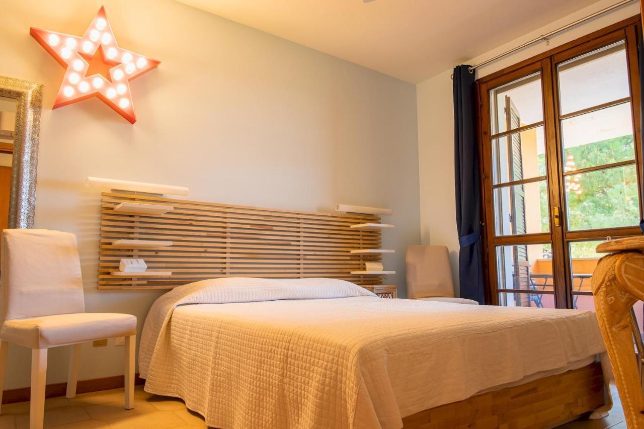 La Casa Sul Porto - Italian Homing Apartamento Sirmione Exterior foto